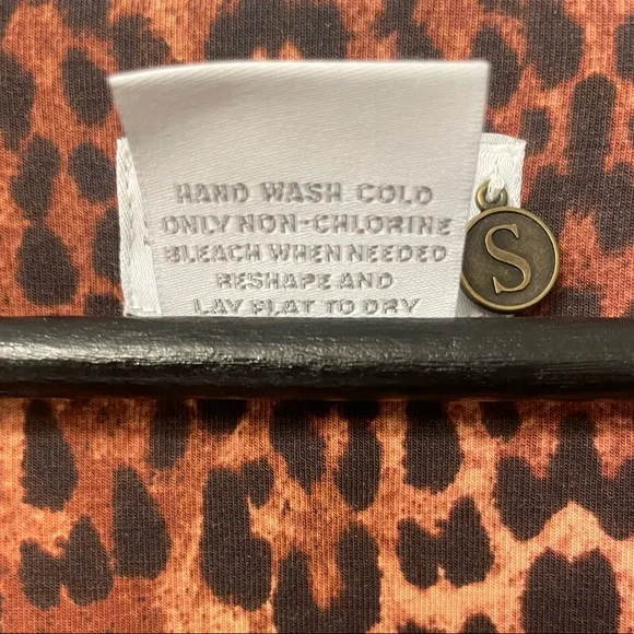 NEW Soft Surroundings Animal Print Safari Surplice Fixed Wrap Dress Medium - Picture 4 of 4